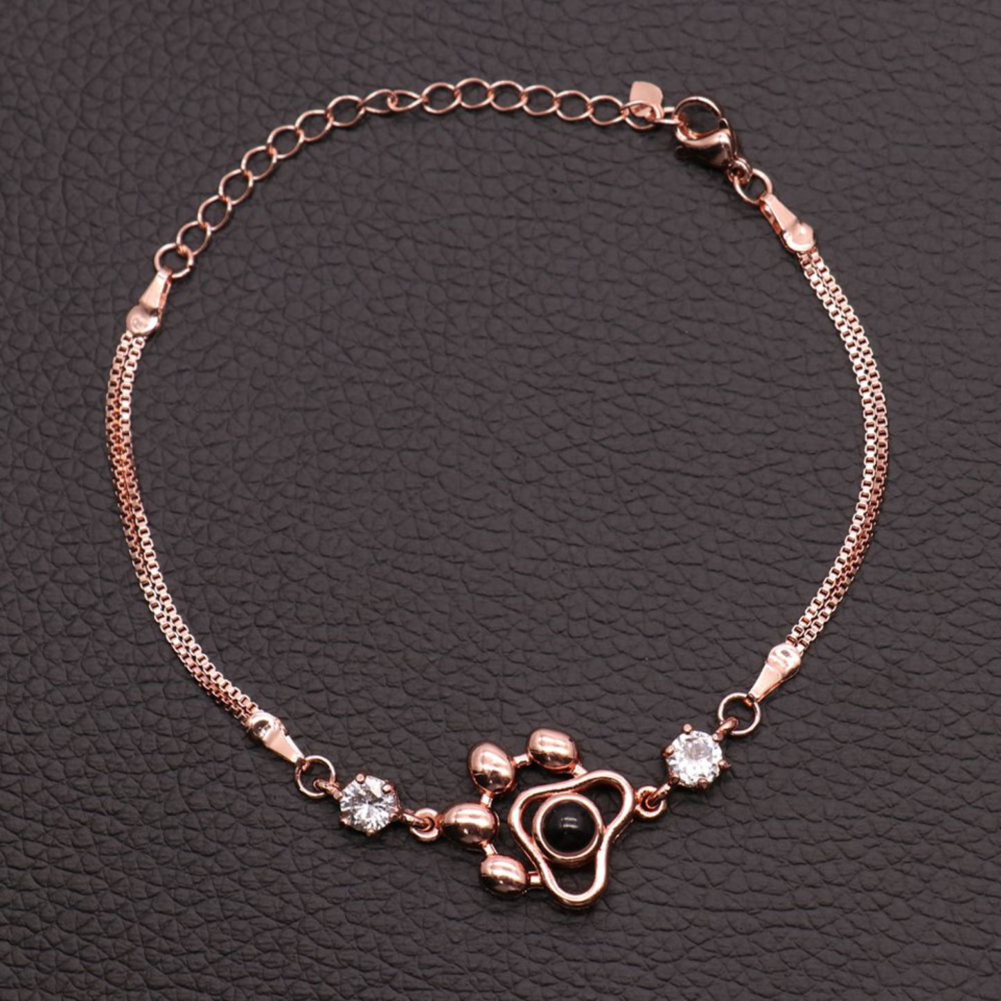 Sparkling Paw Shape Projection Bracelet