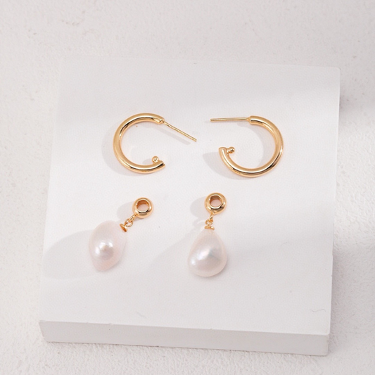 Odessa Baroque Pearl Earring