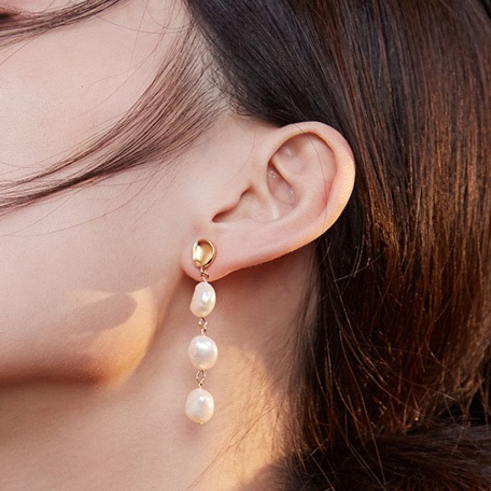 Baroque Pearl Drop Earring