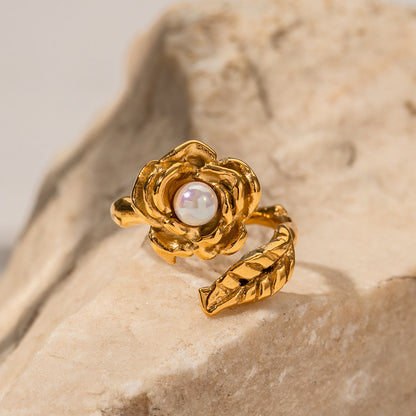 18K Gold Camellia and Pearl Elegance Ring