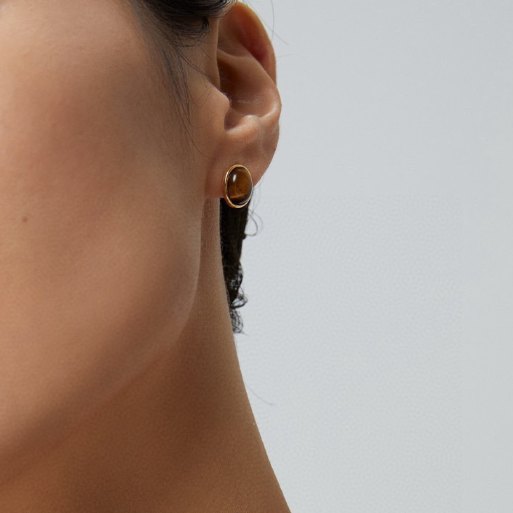 Yuna Minimalist Tiger Eye Earring