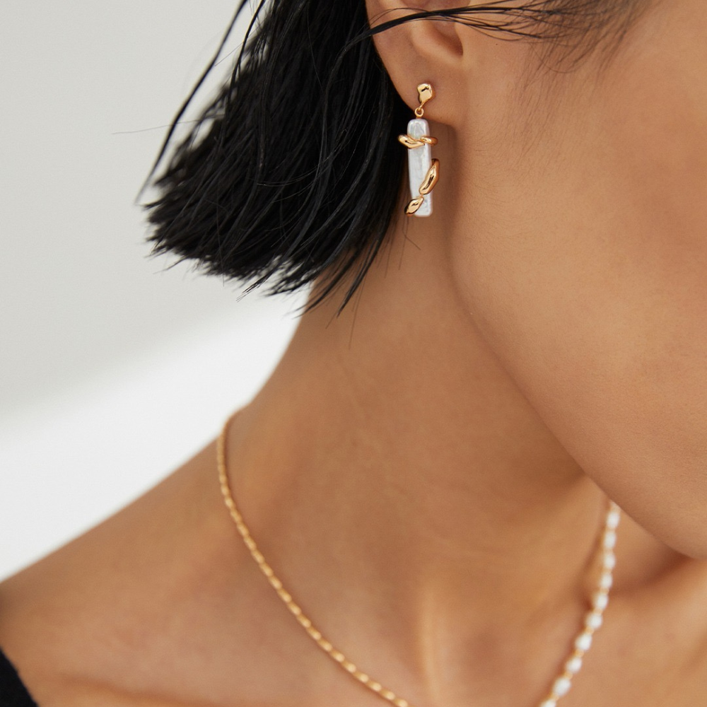 Bianca Pearl Drop Earring