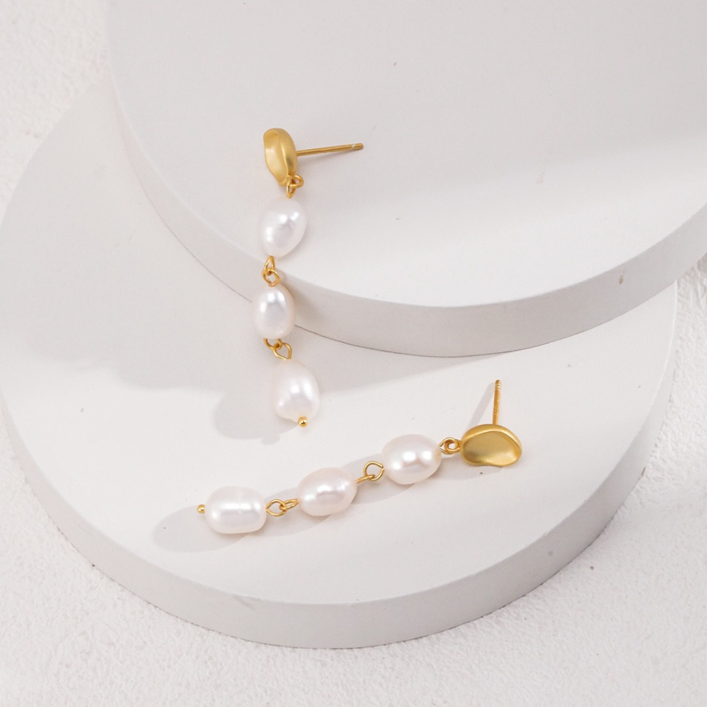 Baroque Pearl Drop Earring