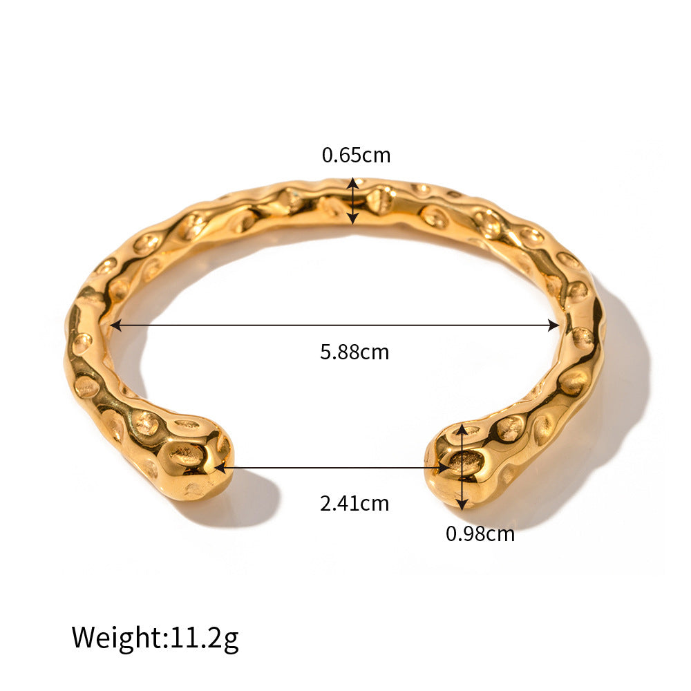 Timeless Elegance: Minimalist 18K Gold Bracelet