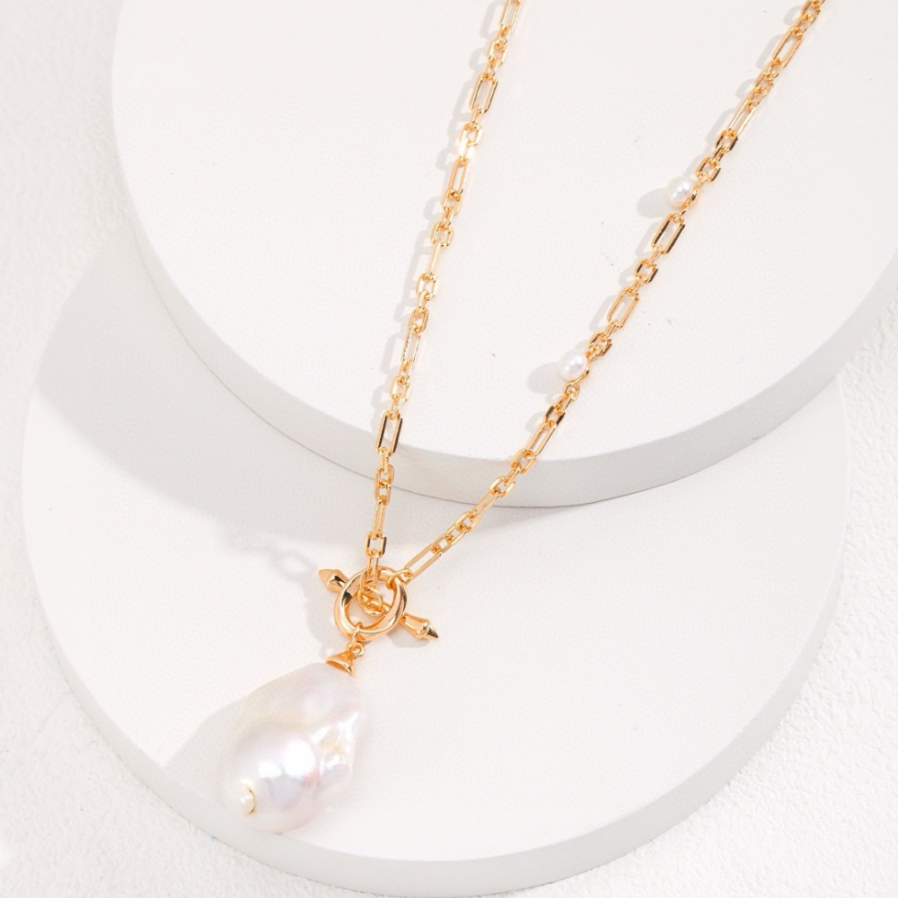 Timeless Baroque Pearl Necklace