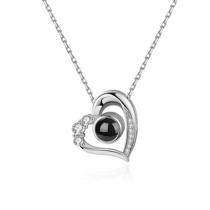 Sparkling Heart Projection Necklace P003