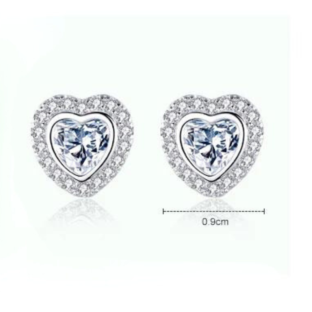 Amelia Heart-Shaped Stud Earring