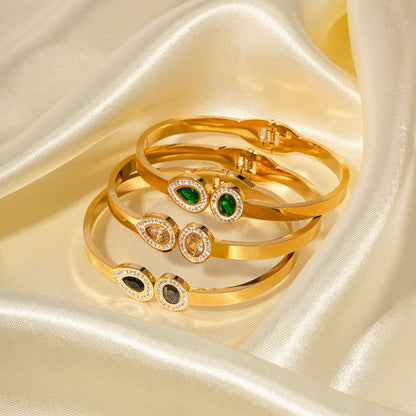 Opulent Aura 18K Gold Dazzle Bracelet