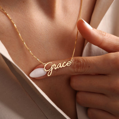 Exquisite Customizable Name Necklace