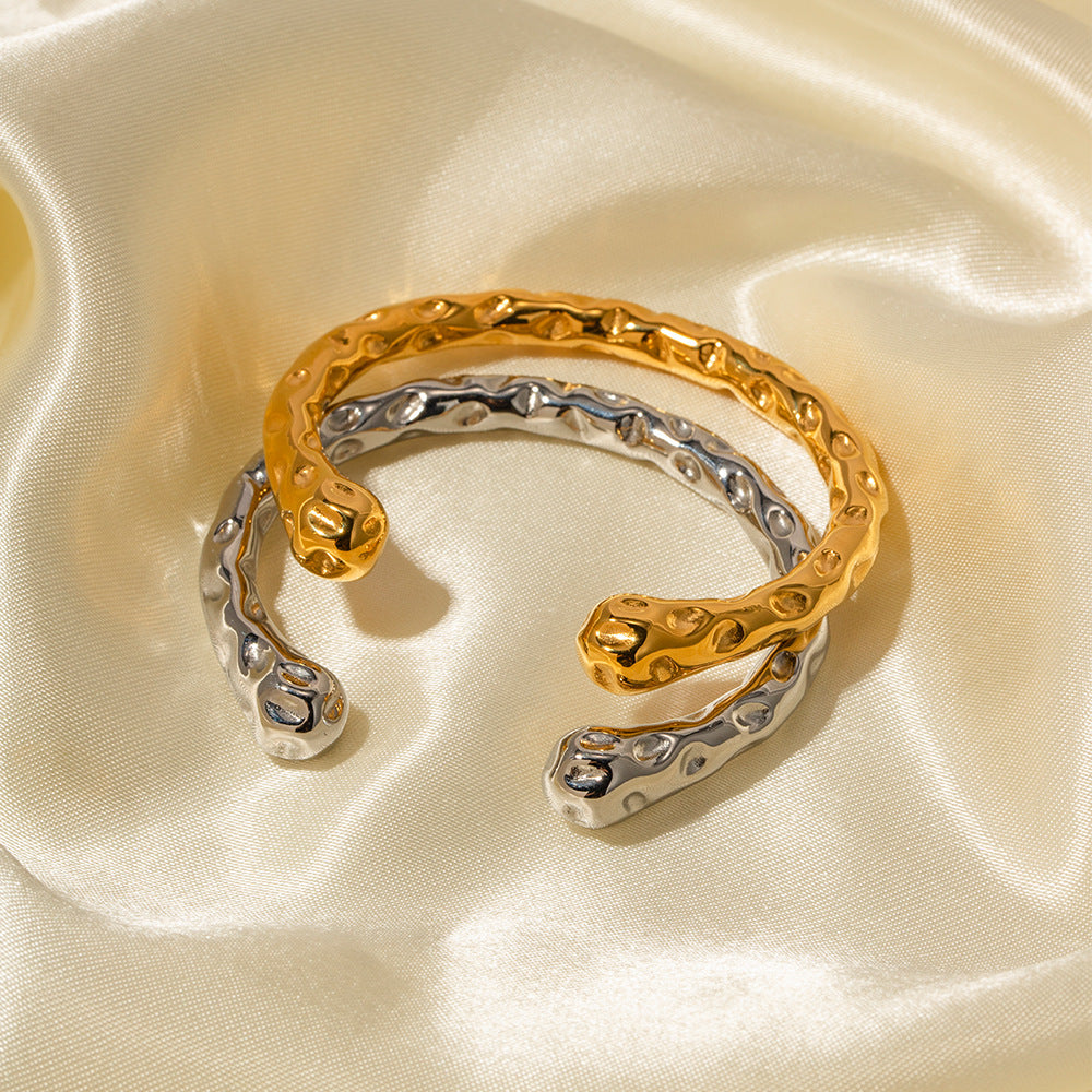 Timeless Elegance: Minimalist 18K Gold Bracelet