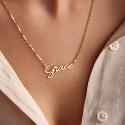 Exquisite Customizable Name Necklace